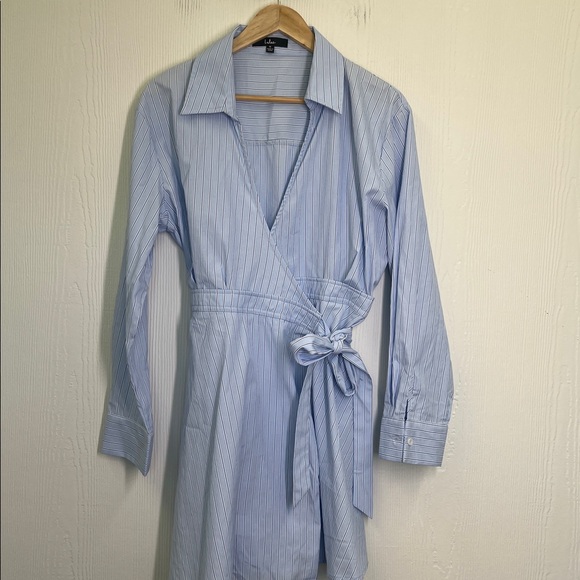 Lulus - Hamptons Aesthetic Blue White Striped Long Sleeve Wrap Dress Size Medium - Picture 10 of 13